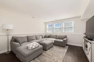 314 Sutherland Ln, Bloomingdale, IL 60108 - Photo 19