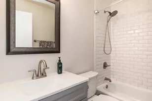 314 Sutherland Ln, Bloomingdale, IL 60108 - Photo 13