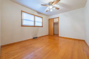 3908 W 76th Pl, Chicago, IL 60652 - Photo 3