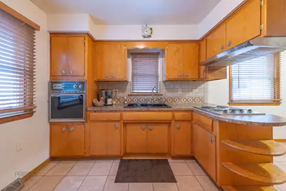 3908 W 76th Place, Chicago, IL 60652 - Photo 5