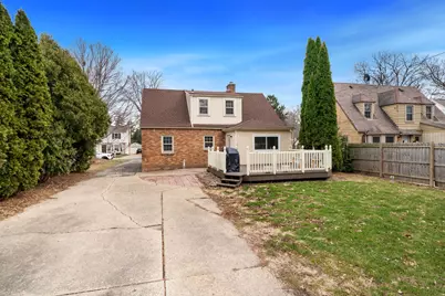 320 Vale Avenue, Rockford, IL 61107 - Photo 39