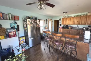 616 E Main St, Amboy, IL 61310 - Photo 5