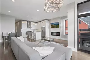 4220 S Ellis Ave, Chicago, IL 60653 - Photo 3