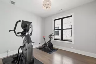 4220 S Ellis Ave, Chicago, IL 60653 - Photo 7