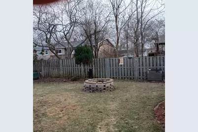 714 N Whitcomb Drive, Palatine, IL 60074 - Photo 3