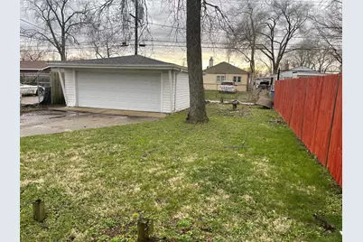 12620 S Racine Avenue, Calumet Park, IL 60827 - Photo 11