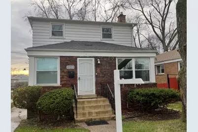 12620 S Racine Avenue, Calumet Park, IL 60827 - Photo 1