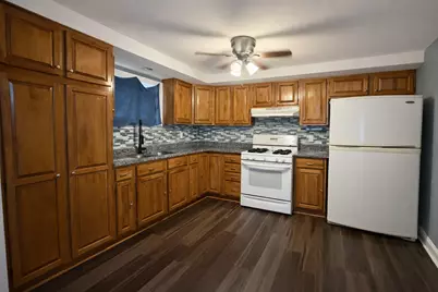 6509 W 83rd Street, Burbank, IL 60459 - Photo 3