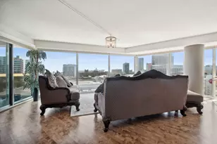 [Address not provided], Evanston, IL 60201 - Photo 3