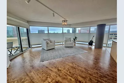1720 Maple Avenue #910, Evanston, IL 60201 - Photo 5