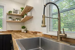 507 W Park Ave, Aurora, IL 60506 - Photo 13