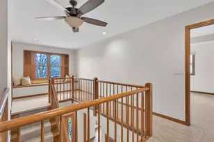 1364 Saxon Ln E, Naperville, IL 60564 - Photo 17