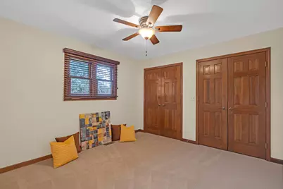 1364 Saxon Lane E, Naperville, IL 60564 - Photo 25