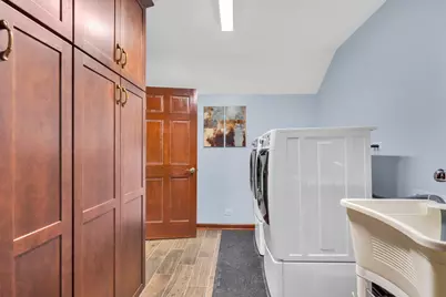 1364 Saxon Lane E, Naperville, IL 60564 - Photo 27