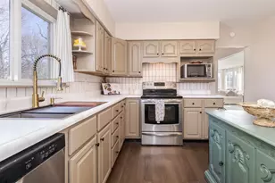 309 N Oak St, Toluca, IL 61369 - Photo 3