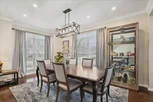 12790 W Sanctuary Ln, Lake Bluff, IL 60044 - Photo 5