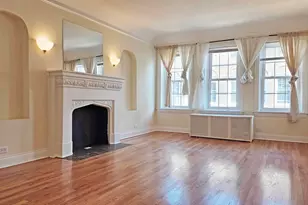 2333 W Farwell Ave, Chicago, IL 60645 - Photo 3