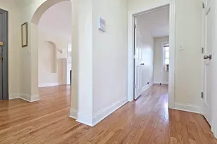 2333 W Farwell Ave, Chicago, IL 60645 - Photo 11