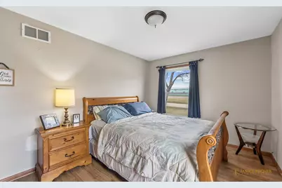 9712 Jean Drive, Hebron, IL 60034 - Photo 11