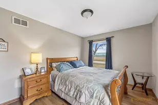 9712 Jean Dr, Hebron, IL 60034 - Photo 11