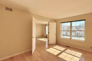 1560 E Baronet Ln, Palatine, IL 60074 - Photo 31