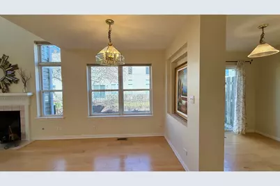 1560 E Baronet Lane, Palatine, IL 60074 - Photo 11