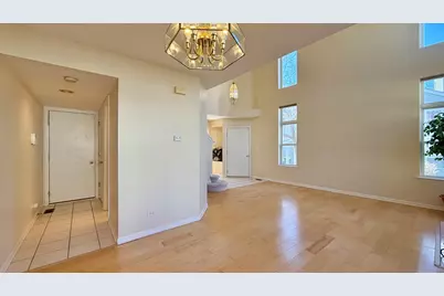 1560 E Baronet Lane, Palatine, IL 60074 - Photo 17