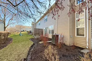 1560 E Baronet Ln, Palatine, IL 60074 - Photo 41