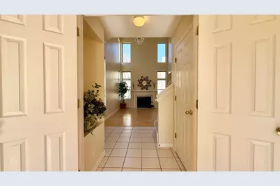 1560 E Baronet Lane, Palatine, IL 60074 - Photo 9