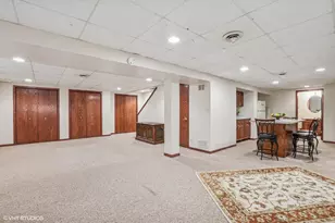 9228 S 55th Ct, Oak Lawn, IL 60453 - Photo 25