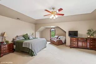 9228 S 55th Ct, Oak Lawn, IL 60453 - Photo 17