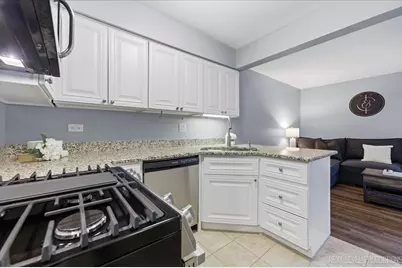 1345 Queensgreen Circle, Naperville, IL 60563 - Photo 5