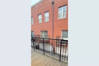 338 E 25th Place, Chicago, IL 60616 - Photo 17