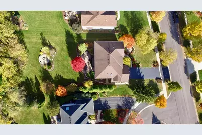 909 King Edward Avenue, Saint Charles, IL 60174 - Photo 43