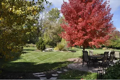 909 King Edward Avenue, Saint Charles, IL 60174 - Photo 33