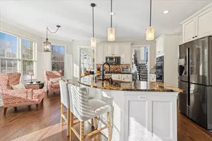 909 King Edward Ave, Saint Charles, IL 60174 - Photo 17