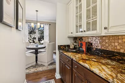 909 King Edward Avenue, Saint Charles, IL 60174 - Photo 15