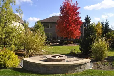 909 King Edward Avenue, Saint Charles, IL 60174 - Photo 35