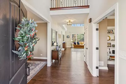 909 King Edward Avenue, Saint Charles, IL 60174 - Photo 5