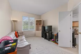 3392 Whirlaway Dr, Northbrook, IL 60062 - Photo 21