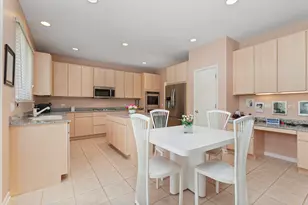 3392 Whirlaway Dr, Northbrook, IL 60062 - Photo 13