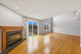 3385 St Michel Ct, Saint Charles, IL 60175 - Photo 7