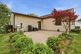 415 Garfield Rd, Ingleside, IL 60041 - Photo 21
