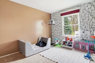415 Garfield Rd, Ingleside, IL 60041 - Photo 13