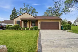 415 Garfield Rd, Ingleside, IL 60041 - Photo 1