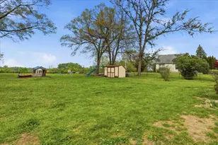 415 Garfield Rd, Ingleside, IL 60041 - Photo 23