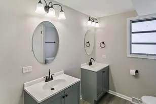 9204 Kedvale Ave, Oak Lawn, IL 60453 - Photo 17