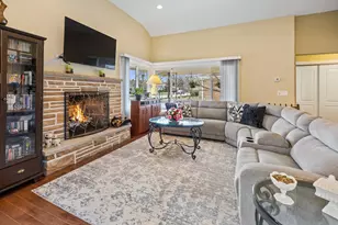 7934 Lotus Ave, Morton Grove, IL 60053 - Photo 5