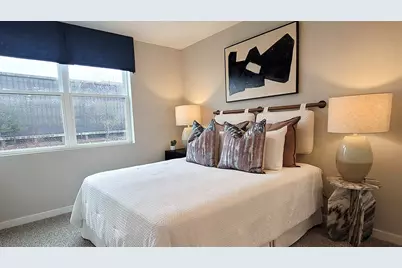 2221 Waters Edge Drive, Schaumburg, IL 60196 - Photo 17