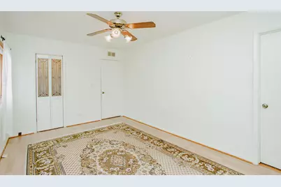 967 Grissom Trail, Elk Grove Village, IL 60007 - Photo 11